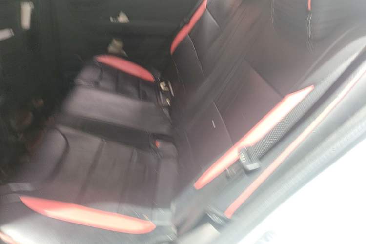 Used Geely Auto Vision X3 2019 Upgraded Model 1.5L CVT Prestige Version Left Rear Seat