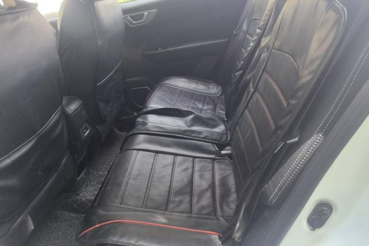 Used Geely Auto Vision X3 2019 Upgraded Model 1.5L CVT Elite Version Left Rear Seat