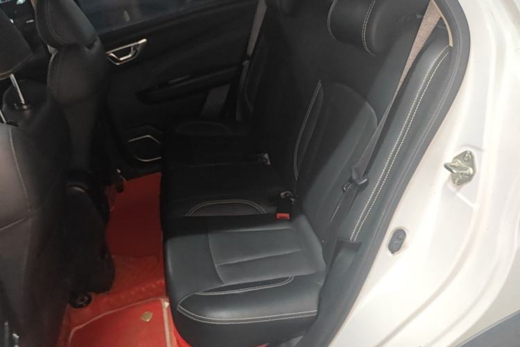 Used Geely Auto Vision X3 2019 Upgraded Model 1.5L CVT Elite Version Left Rear Seat