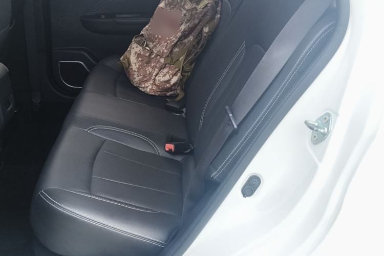 Used Geely Auto Vision X3 2019 Upgraded Model 1.5L CVT Elite Version Left Rear Seat