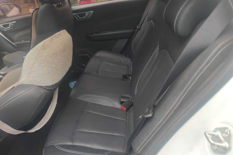 Used Geely Auto Vision X3 2019 Upgraded Model 1.5L Manual Luxury Version Left Rear Seat