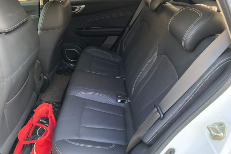 Used Geely Auto Vision X3 2019 Upgraded Model 1.5L Manual Elite Version Left Rear Seat
