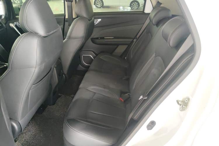 Used Geely Auto Vision X3 2019 Upgraded Model 1.5L CVT Prestige Version Left Rear Seat