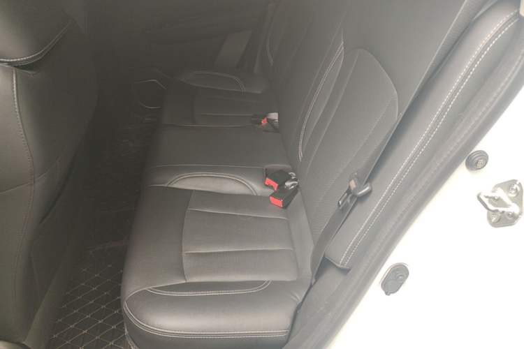 Used Geely Auto Vision X3 2019 Upgraded Model 1.5L CVT Prestige Version Left Rear Seat