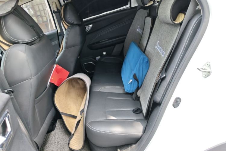Used Geely Auto Vision X3 2019 Upgraded Model 1.5L CVT Elite Version Left Rear Seat
