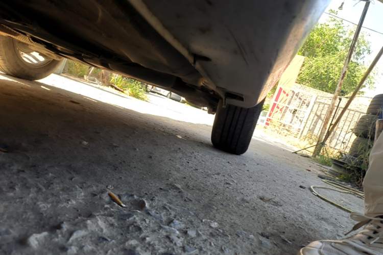 Used Geely Auto Vision X3 2019 Upgraded Model 1.5L CVT Elite Version Left Side Sill