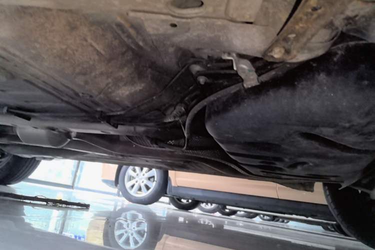 Used Geely Auto Vision X3 2019 Upgraded Model 1.5L CVT Elite Version Left Side Sill