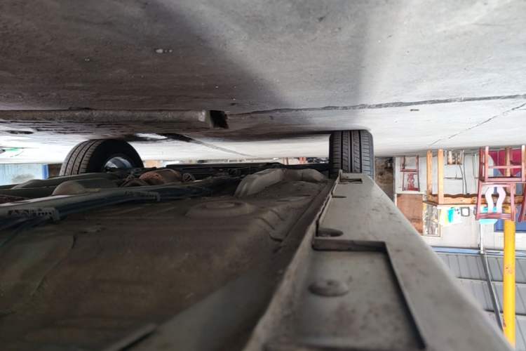 Used Geely Auto Vision X3 2019 Upgraded Model 1.5L CVT Elite Version Left Side Sill