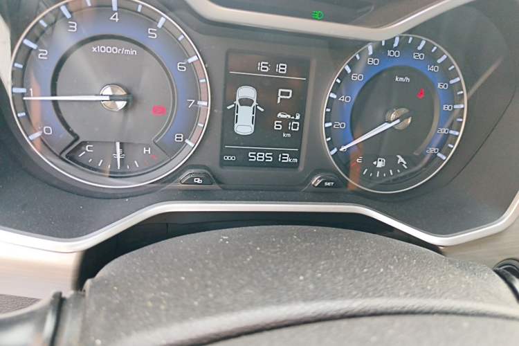 Used Geely Auto Vision X3 2019 Upgraded Model 1.5L CVT Prestige Version Odometer Close Up