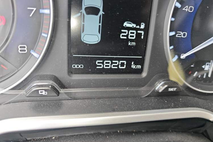 Used Geely Auto Vision X3 2019 Upgraded Model 1.5L Manual Elite Version Odometer Close Up
