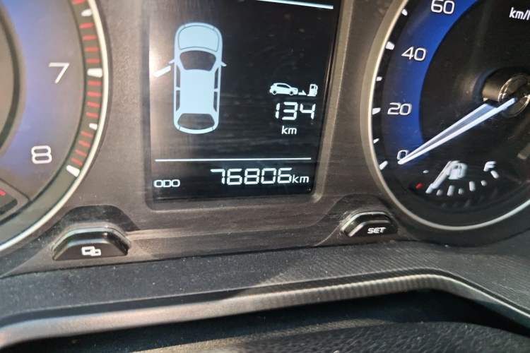 Used Geely Auto Vision X3 2019 Upgraded Model 1.5L Manual Elite Version Odometer Close Up