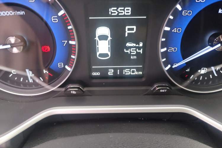 Used Geely Auto Vision X3 2019 Upgraded Model 1.5L CVT Elite Version Odometer Close Up