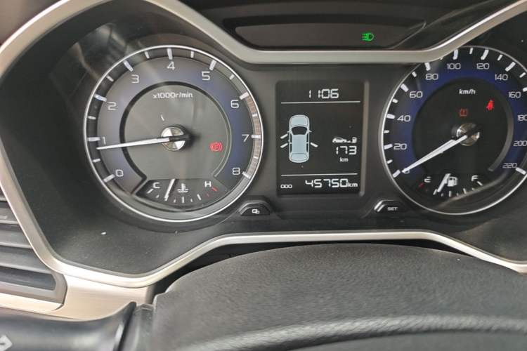 Used Geely Auto Vision X3 2019 Upgraded Model 1.5L Manual Elite Version Odometer Close Up