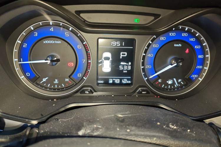 Used Geely Auto Vision X3 2019 Upgraded Model 1.5L CVT Elite Version Odometer Close Up