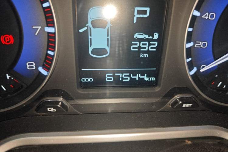 Used Geely Auto Vision X3 2019 Upgraded Model 1.5L CVT Elite Version Odometer Close Up