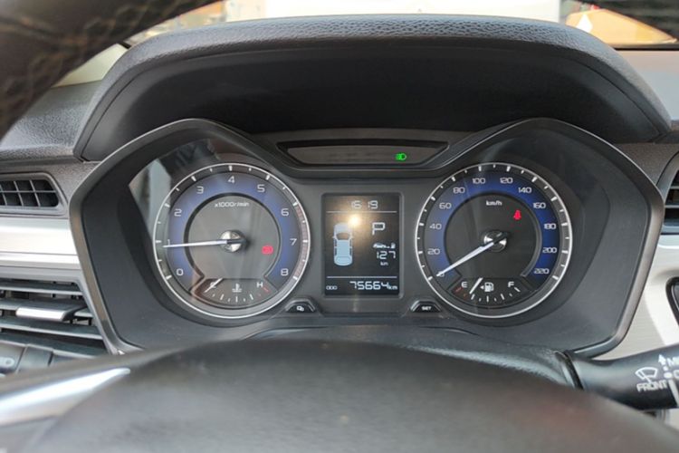 Used Geely Auto Vision X3 2019 Upgraded Model 1.5L CVT Elite Version Odometer Close Up