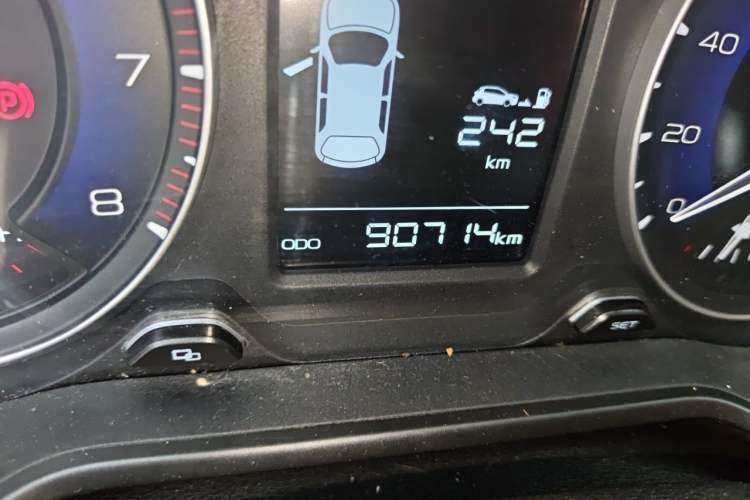 Used Geely Auto Vision X3 2019 Upgraded Model 1.5L Manual Elite Version Odometer Close Up