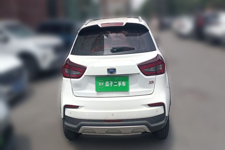 Used Geely Auto Vision X3 2019 Upgraded Model 1.5L CVT Elite Version Rear