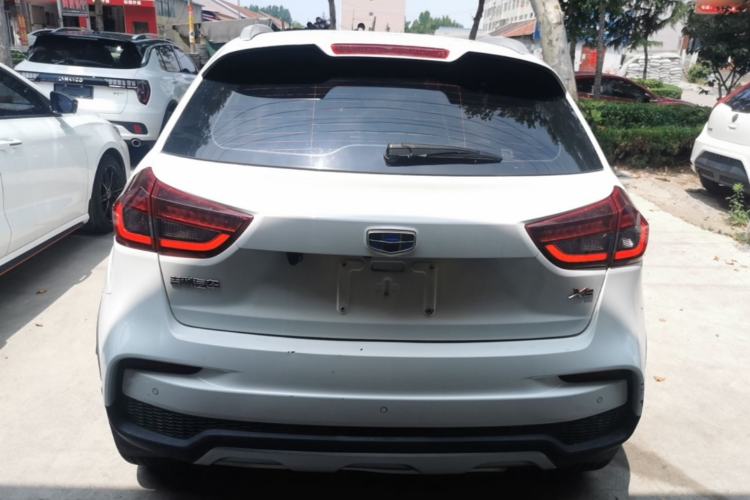Used Geely Auto Vision X3 2019 Upgraded Model 1.5L Manual Elite Version Rear