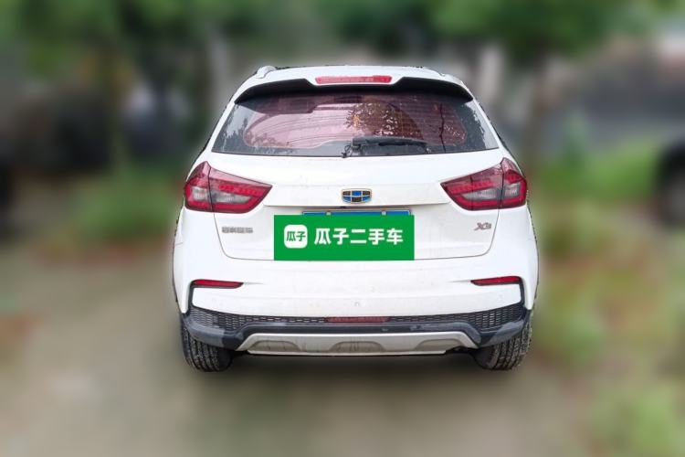 Used Geely Auto Vision X3 2019 Upgraded Model 1.5L CVT Elite Version Rear