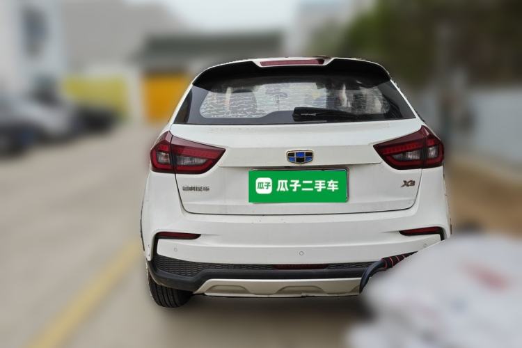 Used Geely Auto Vision X3 2019 Upgraded Model 1.5L CVT Prestige Version Rear