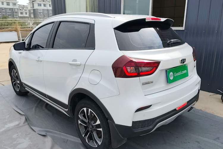 Used Geely Auto Vision X3 2019 Upgraded Model 1.5L CVT Elite Version Rear Left 45 Deg