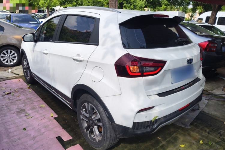 Used Geely Auto Vision X3 2019 Upgraded Model 1.5L CVT Elite Version Rear Left 45 Deg