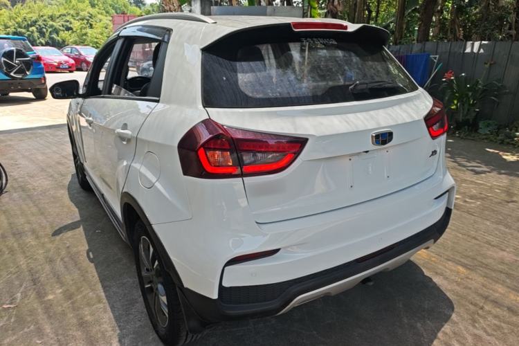 Used Geely Auto Vision X3 2019 Upgraded Model 1.5L CVT Prestige Version Rear Left 45 Deg
