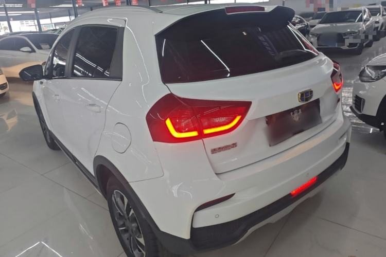 Used Geely Auto Vision X3 2019 Upgraded Model 1.5L Manual Elite Version Rear Left 45 Deg