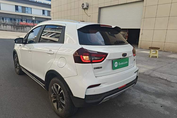 Used Geely Auto Vision X3 2019 Upgraded Model 1.5L Manual Elite Version Rear Left 45 Deg