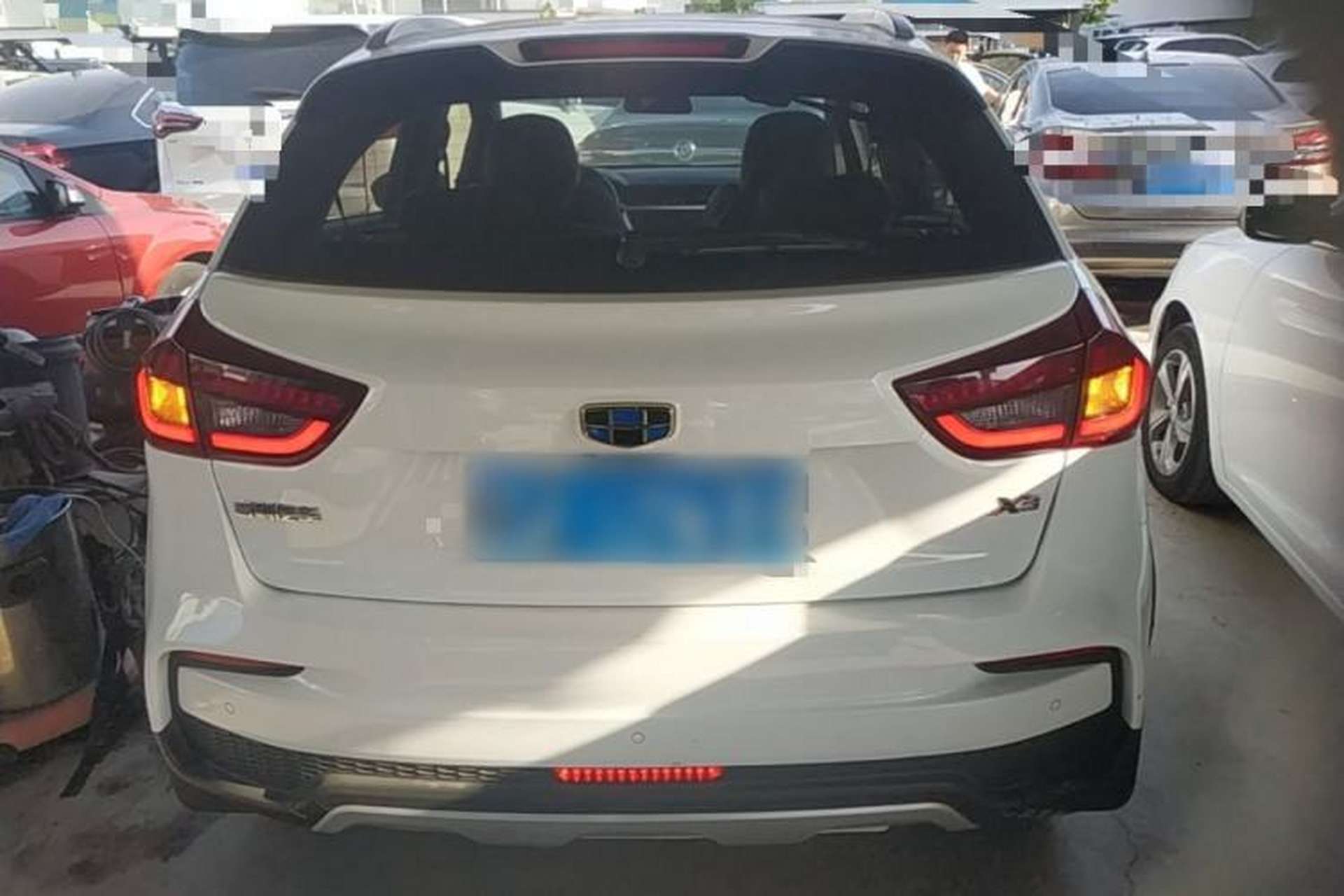 Used Geely Auto Vision X3 2019 Upgraded Model 1.5L CVT Prestige Version Rear