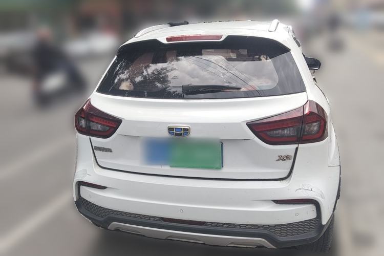 Used Geely Auto Vision X3 2019 Upgraded Model 1.5L CVT Prestige Version Rear