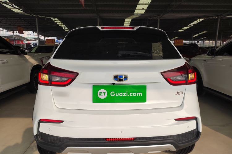 Used Geely Auto Vision X3 2019 Upgraded Model 1.5L CVT Elite Version Rear