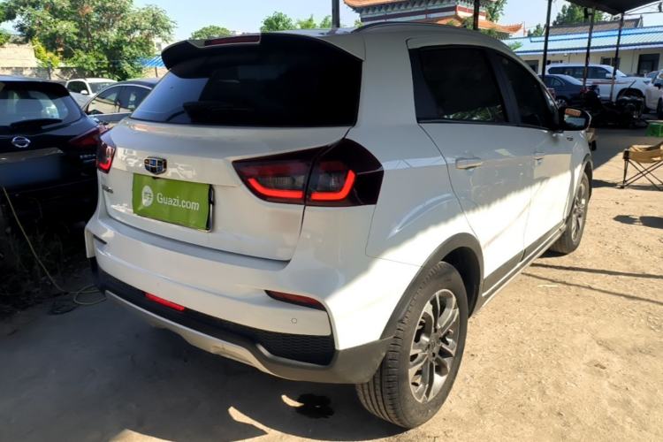Used Geely Auto Vision X3 2019 Upgraded Model 1.5L CVT Elite Version Rear Right 45 Deg