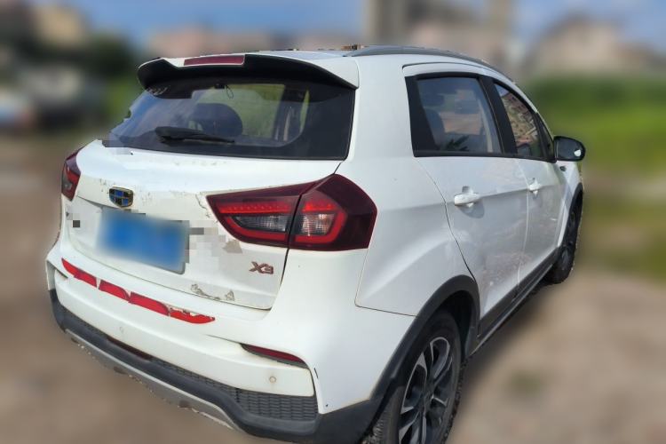 Used Geely Auto Vision X3 2019 Upgraded Model 1.5L CVT Elite Version Rear Right 45 Deg