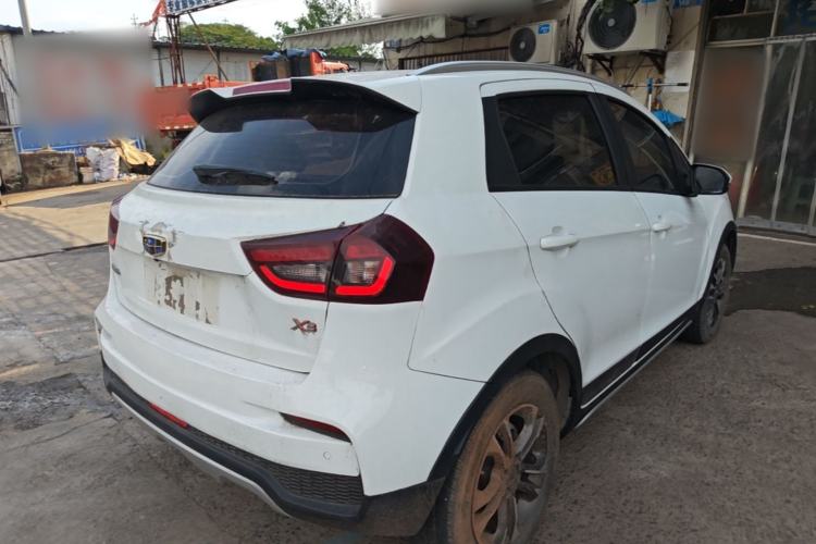 Used Geely Auto Vision X3 2019 Upgraded Model 1.5L CVT Prestige Version Rear Right 45 Deg
