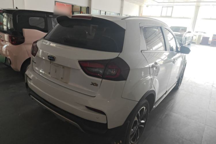 Used Geely Auto Vision X3 2019 Upgraded Model 1.5L CVT Prestige Version Rear Right 45 Deg