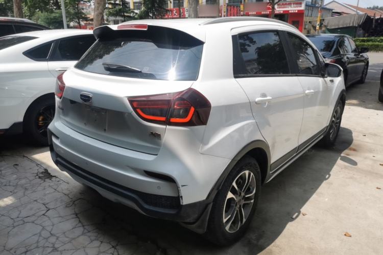 Used Geely Auto Vision X3 2019 Upgraded Model 1.5L Manual Elite Version Rear Right 45 Deg