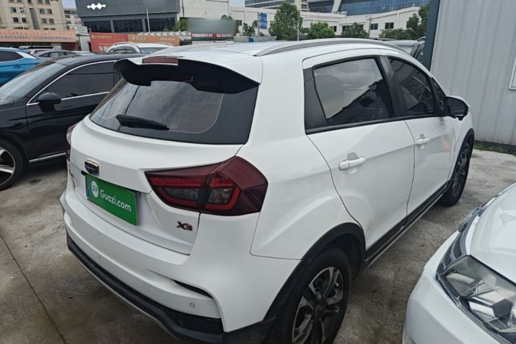 Used Geely Auto Vision X3 2019 Upgraded Model 1.5L CVT Elite Version Rear Right 45 Deg