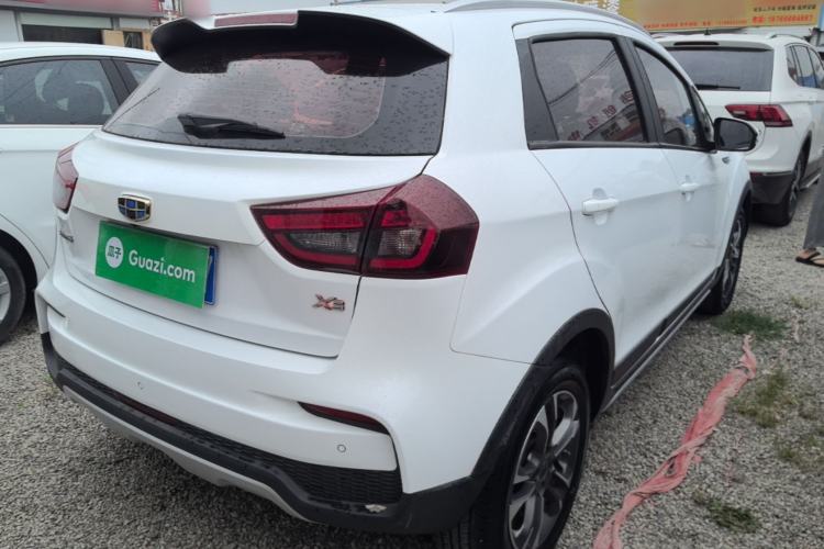 Used Geely Auto Vision X3 2019 Upgraded Model 1.5L CVT Elite Version Rear Right 45 Deg