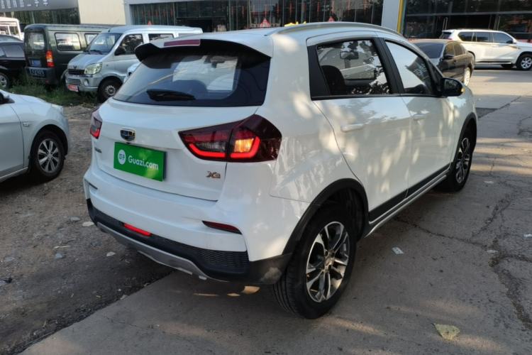 Used Geely Auto Vision X3 2019 Upgraded Model 1.5L Manual Elite Version Rear Right 45 Deg