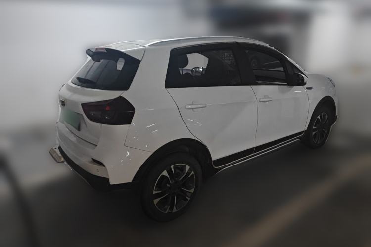 Used Geely Auto Vision X3 2019 Upgraded Model 1.5L CVT Elite Version Rear Right 45 Deg