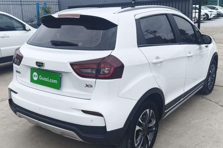 Used Geely Auto Vision X3 2019 Upgraded Model 1.5L CVT Elite Version Rear Right 45 Deg