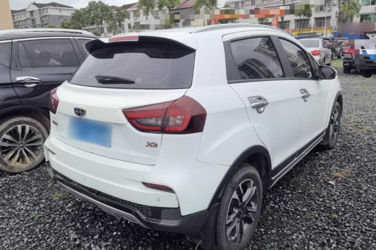 Used Geely Auto Vision X3 2019 Upgraded Model 1.5L Manual Elite Version Rear Right 45 Deg