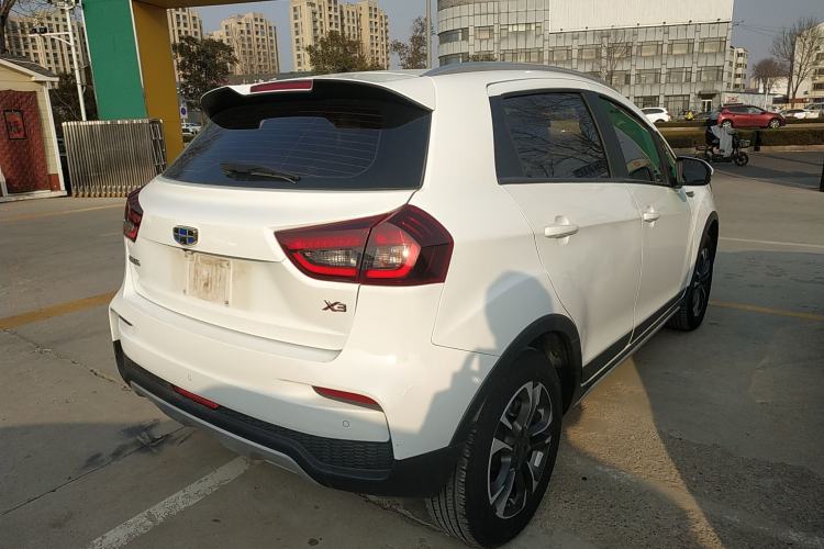 Used Geely Auto Vision X3 2019 Upgraded Model 1.5L Manual Elite Version Rear Right 45 Deg