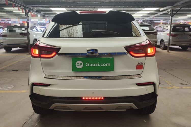 Used Geely Auto Vision X3 2019 Upgraded Model 1.5L CVT Prestige Version Rear