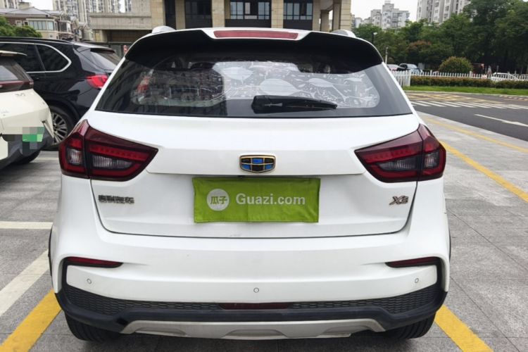 Used Geely Auto Vision X3 2019 Upgraded Model 1.5L CVT Prestige Version Rear