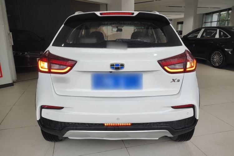 Used Geely Auto Vision X3 2019 Upgraded Model 1.5L CVT Elite Version Rear