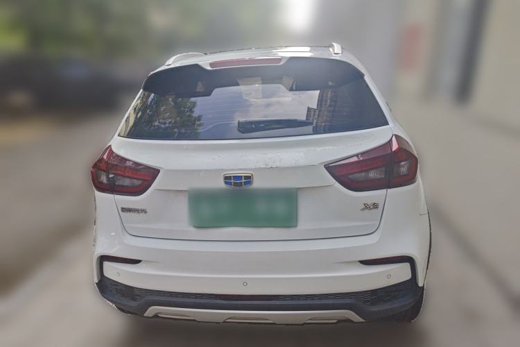 Used Geely Auto Vision X3 2019 Upgraded Model 1.5L CVT Elite Version Rear