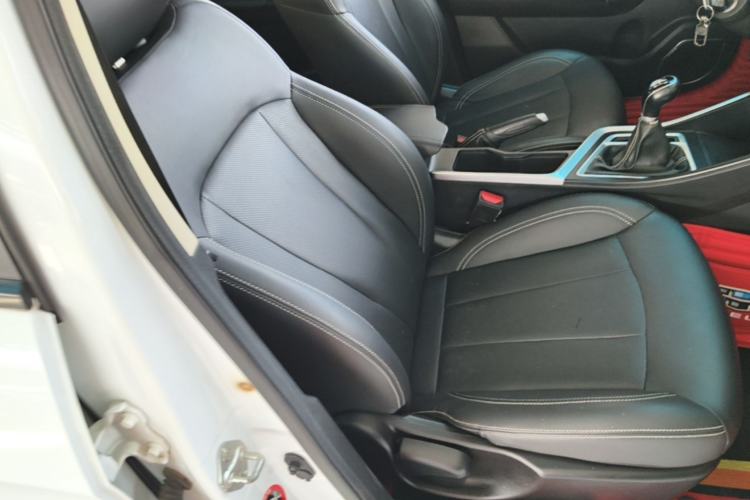 Used Geely Auto Vision X3 2019 Upgraded Model 1.5L Manual Luxury Version Right Front Seat